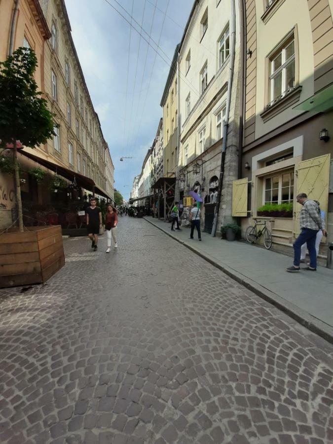 Apartment In Serbska Lviv Exterior photo